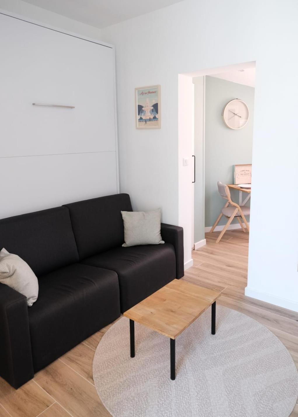 Studio Renove Avec Belle Terrasse エクス＝アン＝プロヴァンス エクステリア 写真