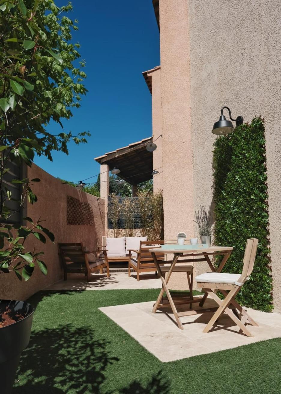 Studio Renove Avec Belle Terrasse エクス＝アン＝プロヴァンス エクステリア 写真